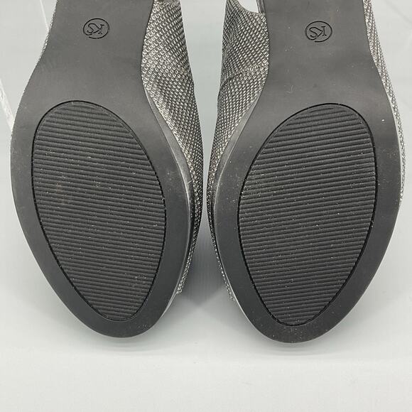 NEW Karen Scott Women’s Breena Slingback Peep-toe Pumps Pewter Size 6M - Picture 10 of 10